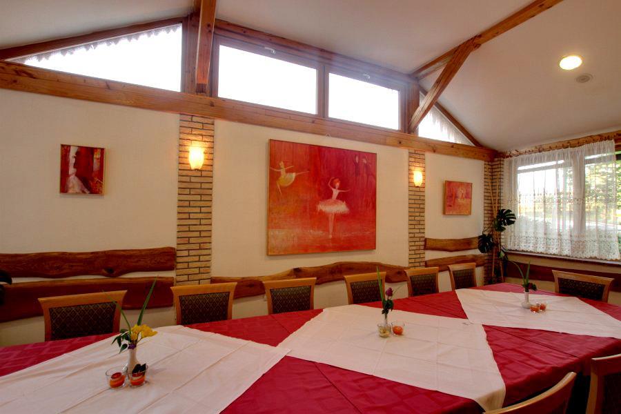 Guesthouse Zorko Gostilna Domen Шмарєске-Топлице Екстер'єр фото