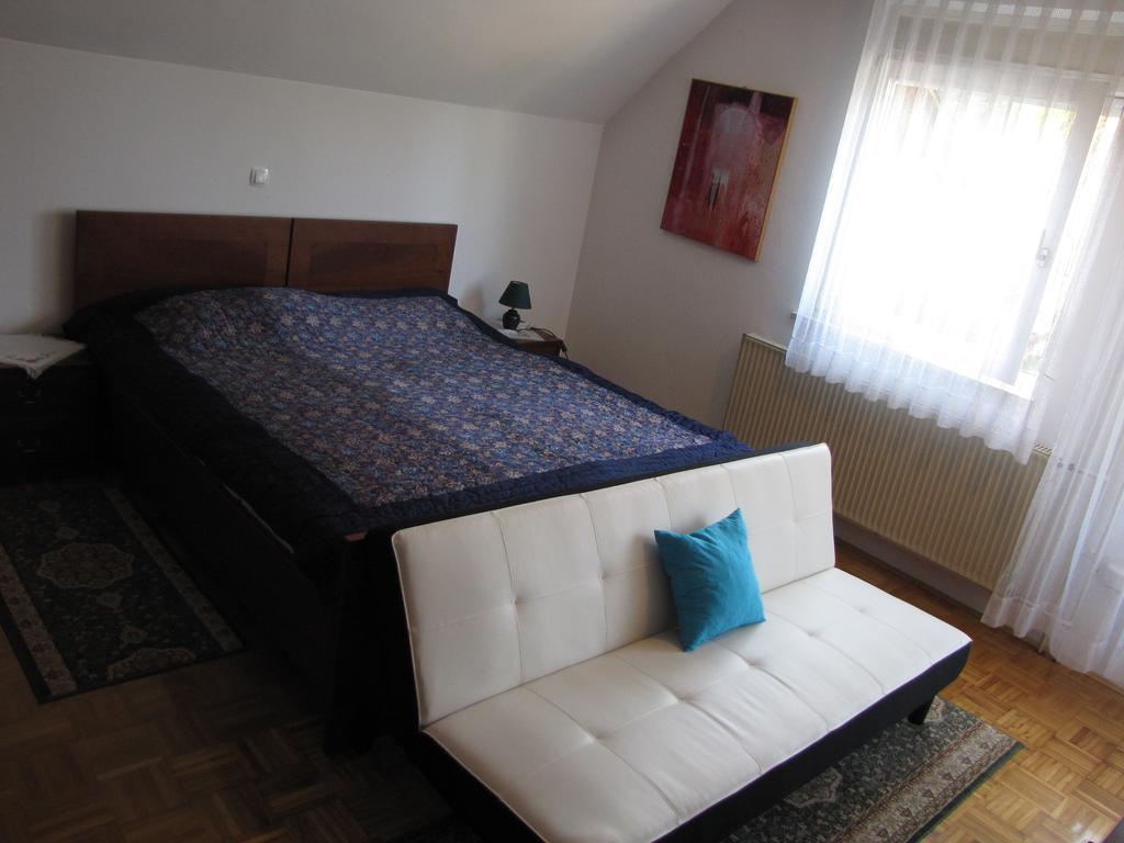 Guesthouse Zorko Gostilna Domen Шмарєске-Топлице Екстер'єр фото