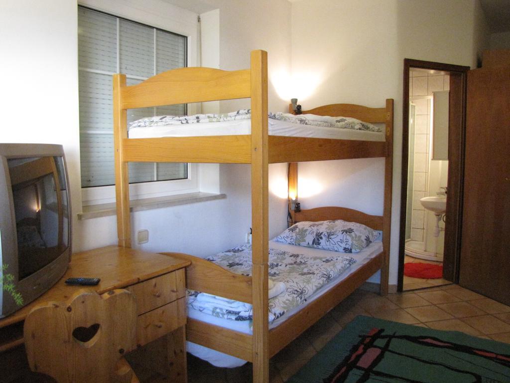 Guesthouse Zorko Gostilna Domen Шмарєске-Топлице Екстер'єр фото