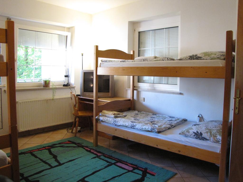Guesthouse Zorko Gostilna Domen Шмарєске-Топлице Екстер'єр фото