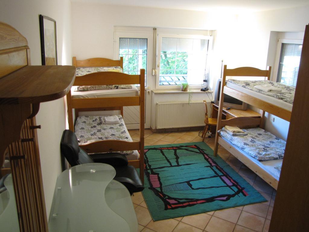 Guesthouse Zorko Gostilna Domen Шмарєске-Топлице Екстер'єр фото