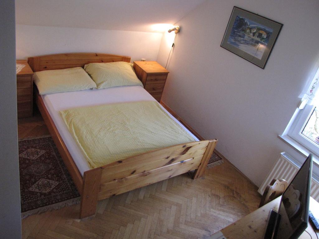 Guesthouse Zorko Gostilna Domen Шмарєске-Топлице Екстер'єр фото